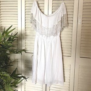 LUSH WHITE EYELET TIERED STRAPLESS MAXI DRESS LAR.